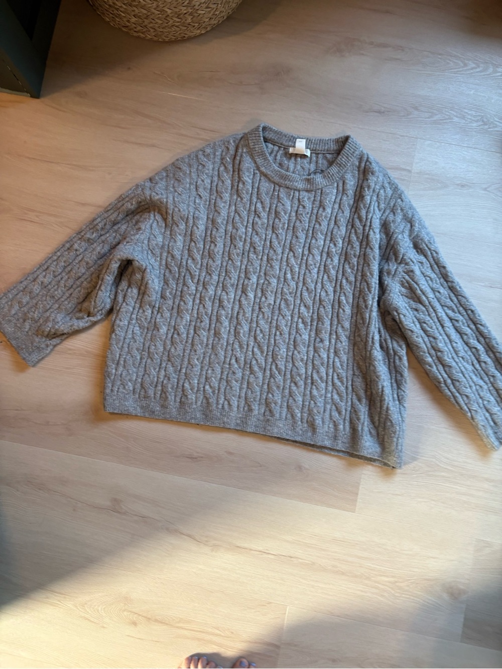 H&M Light Gray Cable Knit Crewneck Sweater
